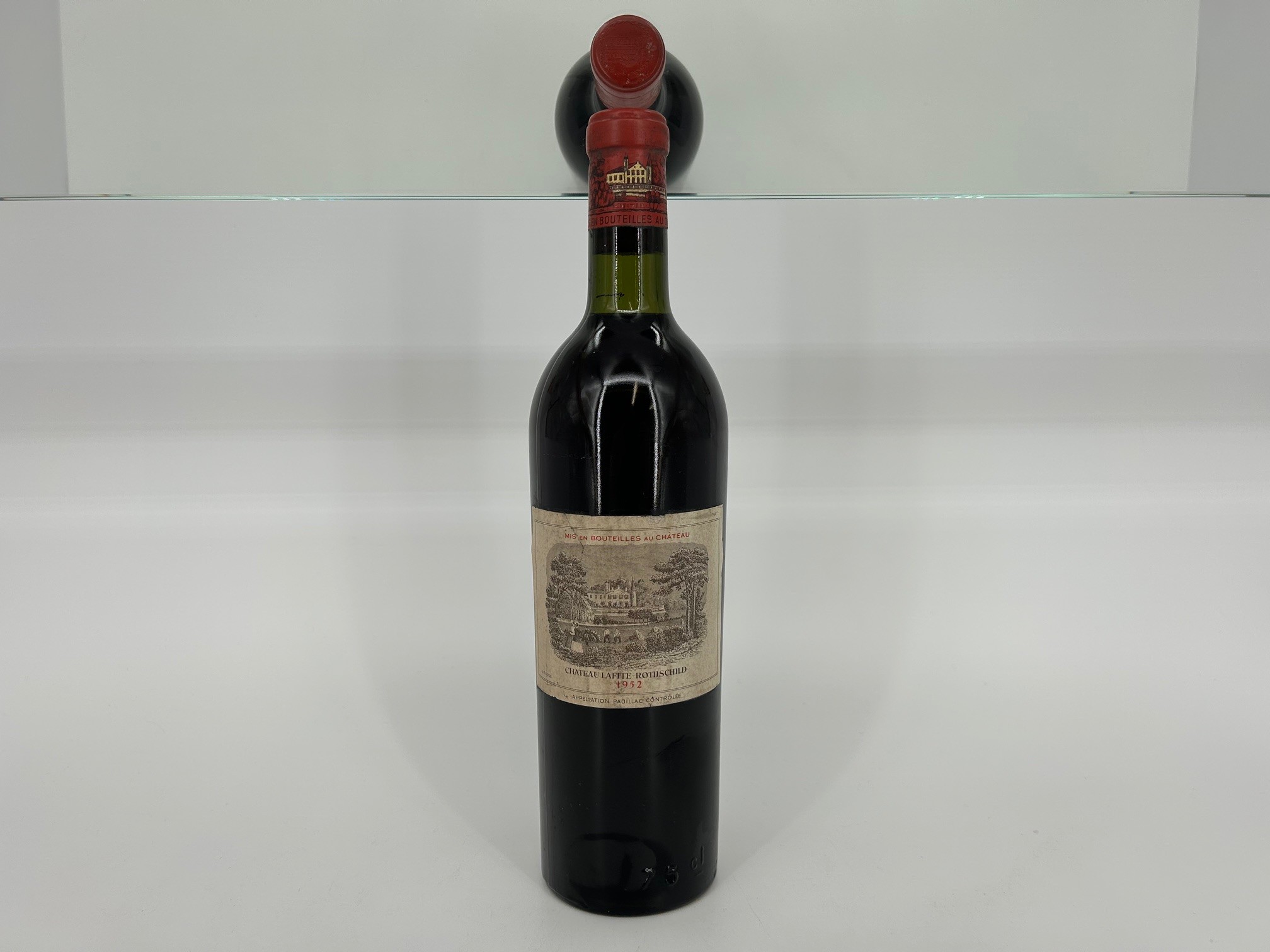 1952 Lafite Rothschild 1 btl 240326 1952 Chateau Lafite Rothschild - Image 1